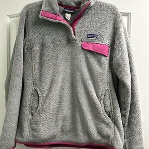 Women’s Patagonia fleece pullover
